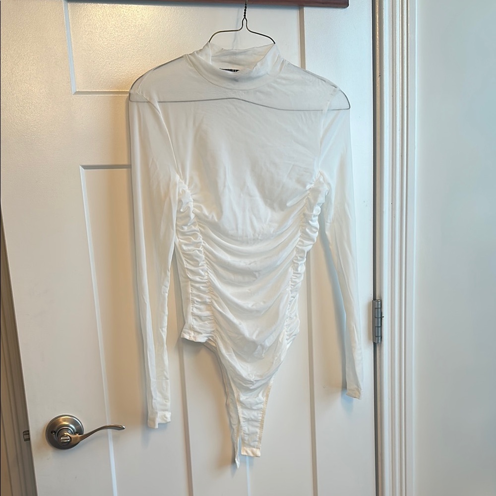 Elegant White Ruched Women's Top